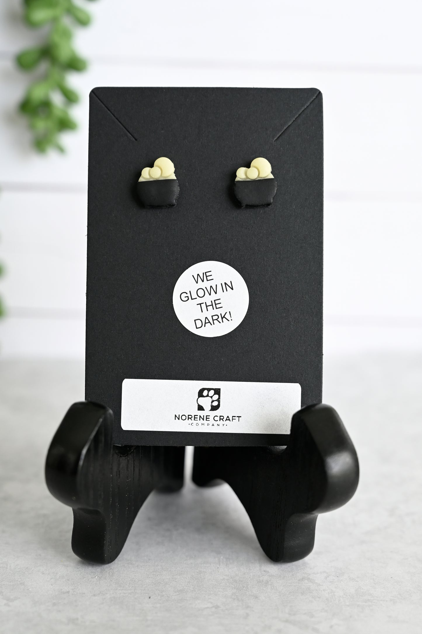 Cauldron Earrings (Glow In The Dark!)